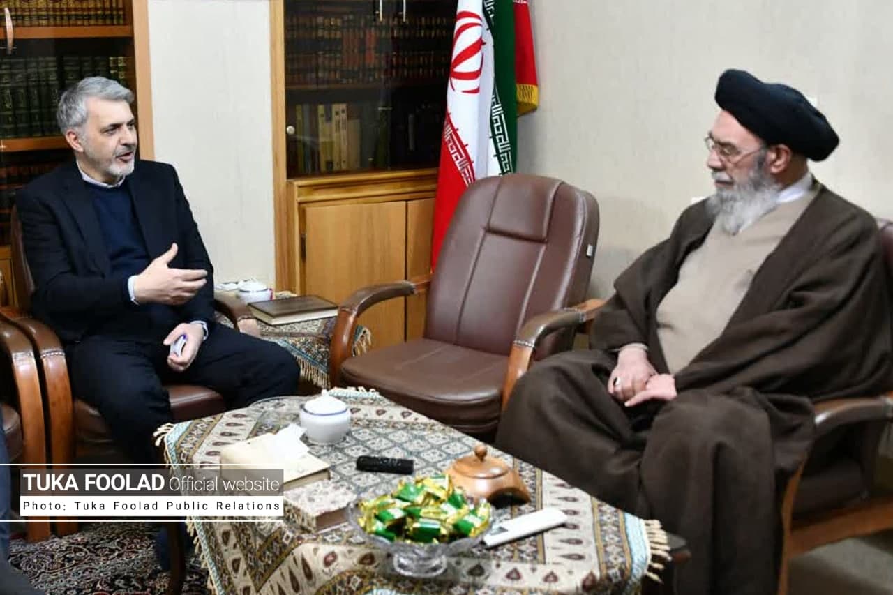 مدیرعامل گروه سرمایهگذاری توکافولاد با امام جمعه اصفهان دیدار کرد مدیرعامل گروه سرمایهگذاری توکافولاد با امام جمعه اصفهان دیدار کرد